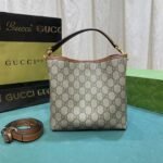 Gucci GG Emblem Mini Bucket Bag Beige 21cm ‎815118 FAD6L 9758 - Image 4