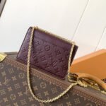Super Vip 1:1 – Louis Vuitton Wallet On Chain Rosy Grenat Red 19Cm M25814 - Image 4