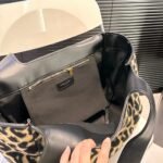 Saint Laurent Le 5 À 7 Bea In Leopard 31cm 763435AAD0N2063 - Image 6