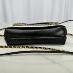 Chanel 22 Mini Hand Bag Black And White 20cm - Image 5
