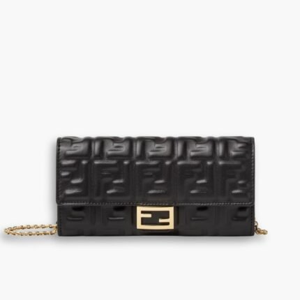 Fendi Baguette Continental Wallet With Chain Black 19Cm 8M0365AAJDF0KUR