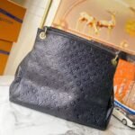 Louis Vuitton Artsy MM Monogram Black 41cm - Image 8