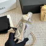 Chanel Vanity Case With Chain Metallic Silver 20Cm - Image 4