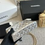 Chanel Vanity Case With Chain Metallic Silver 20Cm - Image 6