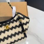 Chanel Small Shopping Bag Braided Straw And Gold Tone Metal Beige And Black 20Cm - Image 4