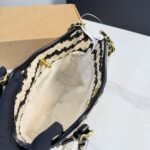 Chanel Small Shopping Bag Braided Straw And Gold Tone Metal Beige And Black 20Cm - Image 9